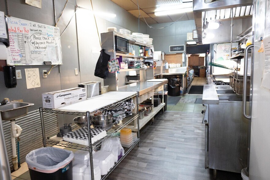 More Photos Of 103 W Main St, Hardwick Restaurant For Sale