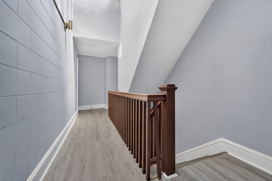 More Photos Of 328 Western ave, Albany Apartments For Sale