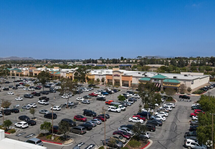 More Photos Of 40400-40500 Winchester Rd, Temecula Unknown For Lease