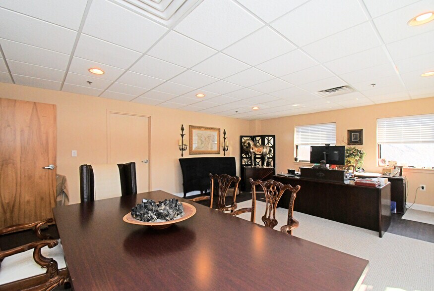 More Photos Of 900 Schell Ln, Phoenixville Office For Sale
