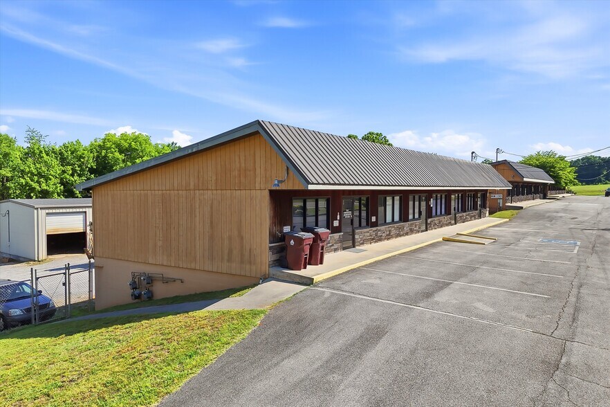 Primary Photo Of 1120 Topside Rd, Louisville Office For Sale