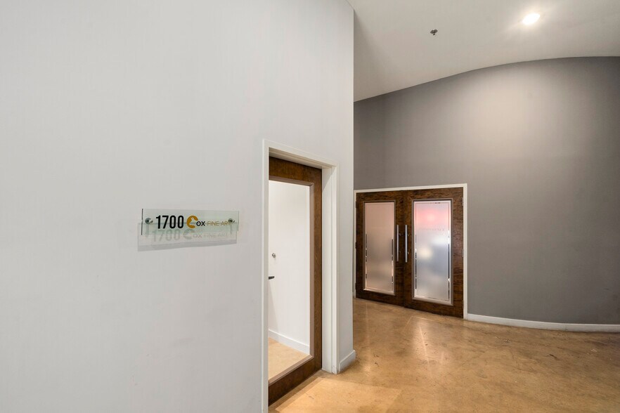 More Photos Of 675 Pulaski St, Athens Loft Creative Space For Lease