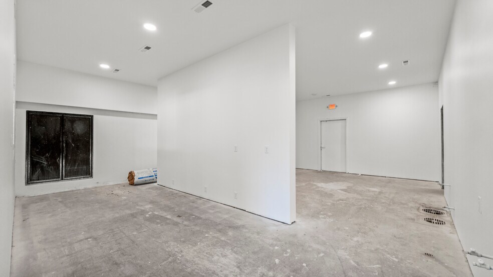 More Photos Of 6843 N Old 27, Fremont Storefront For Sale