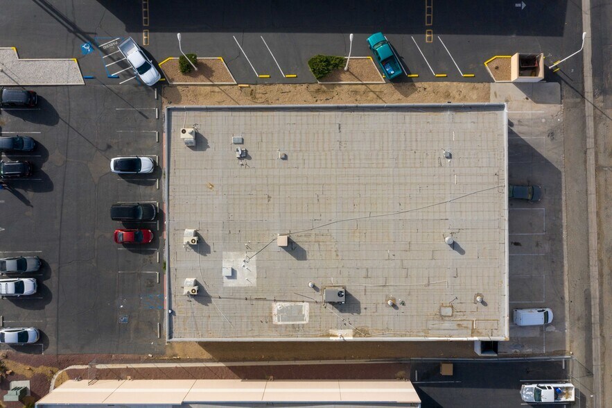 More Photos Of 15354 Bonanza Rd, Victorville Storefront Retail Office For Lease