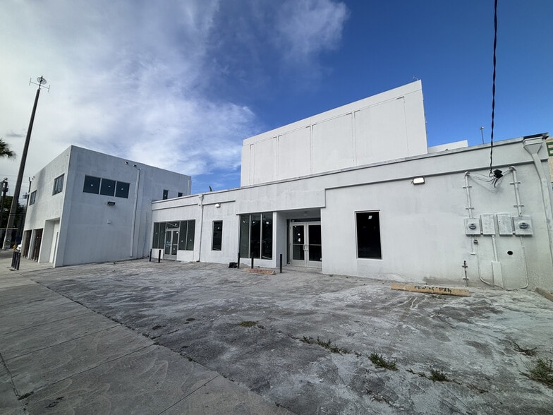 More Photos Of 2887-2899 NW 5th Ave, Miami Storefront Retail Office For Lease