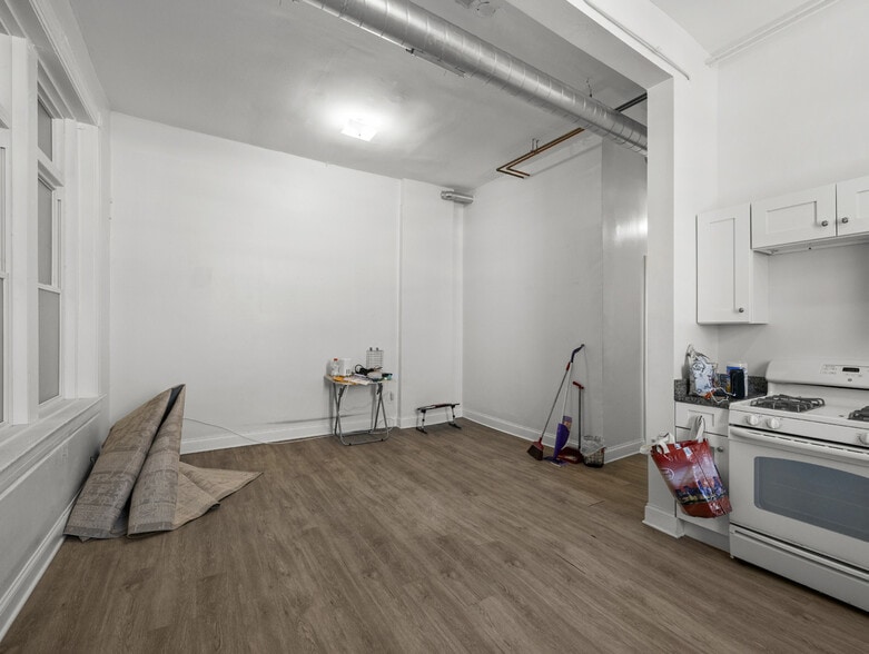 More Photos Of 1725 S Ashland Ave, Chicago Apartments For Sale