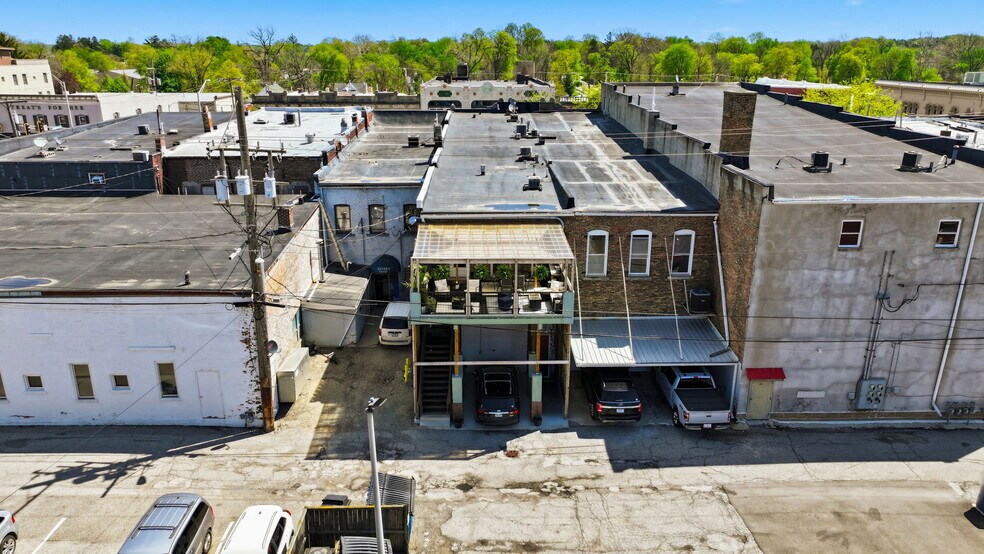 More Photos Of 215 N Michigan St, Plymouth Storefront For Sale