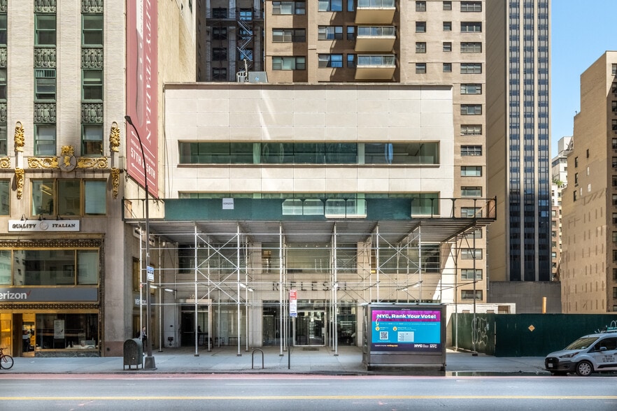 More Photos Of 49 W 57th St, New York Office For Lease