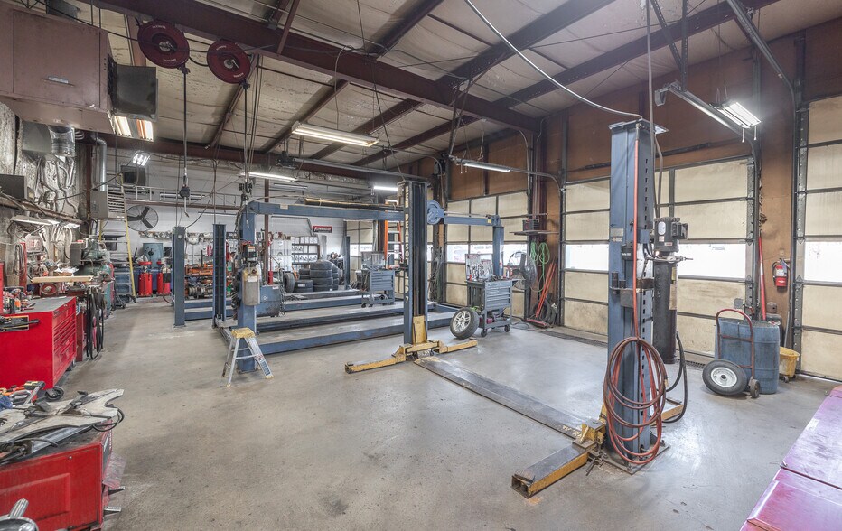 More Photos Of 309 N Franklin St, Cuba Specialty For Sale