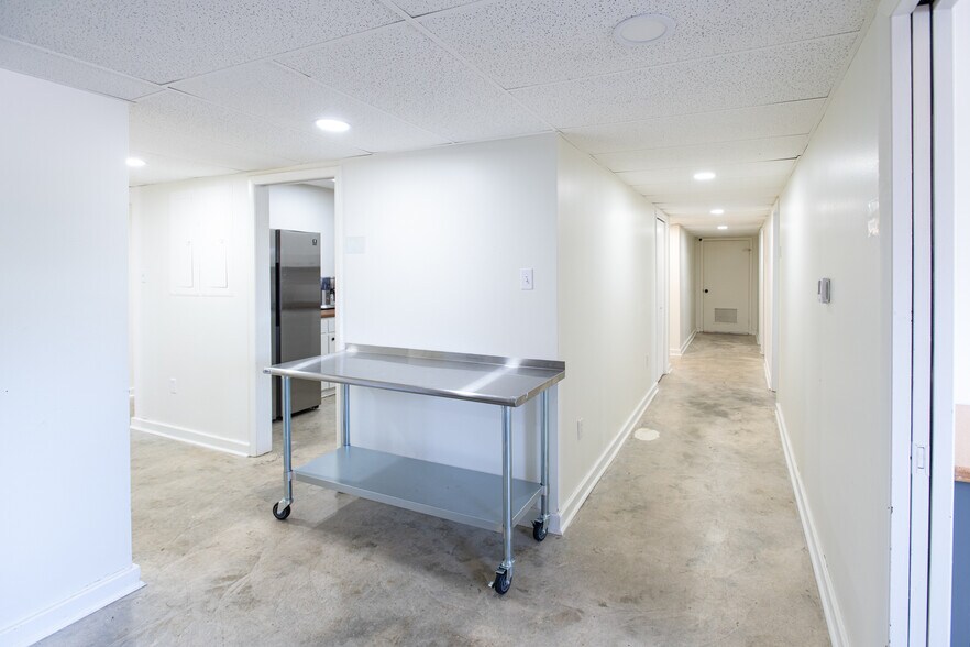 More Photos Of 3115 John F Kennedy Blvd, North Little Rock Office For Sale