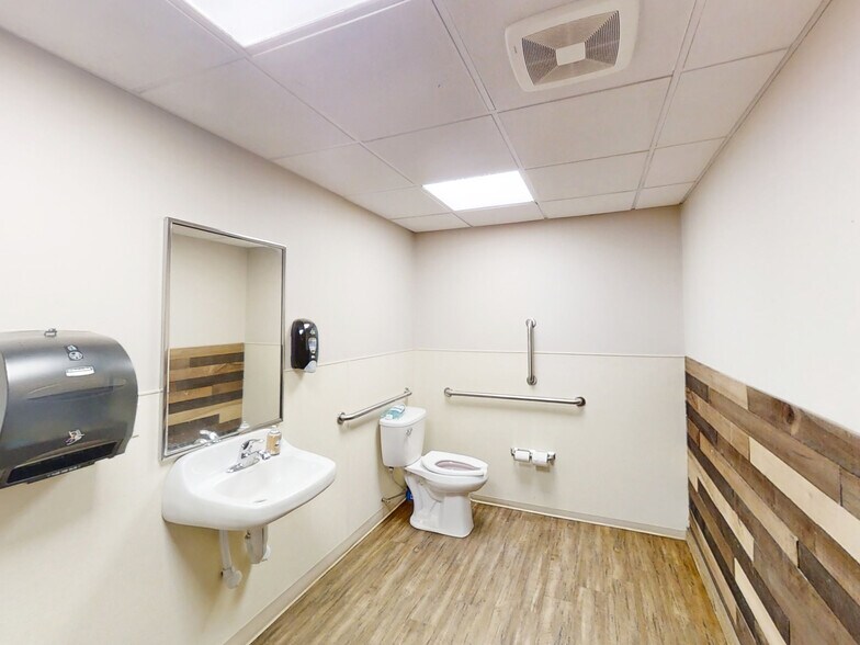 More Photos Of 280 S Main St, Cambridge Springs Storefront Retail Office For Sale