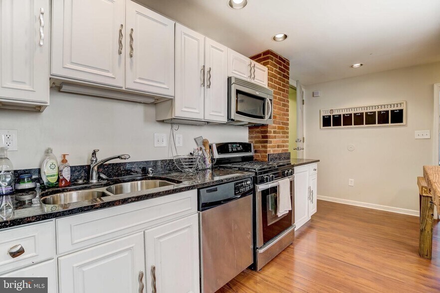 More Photos Of 1125 S Charles St, Baltimore Storefront Retail Residential For Sale