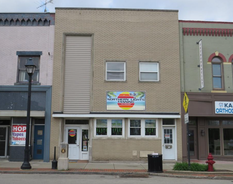 Primary Photo Of 135 S Broad St, Grove City Storefront Retail Residential For Sale