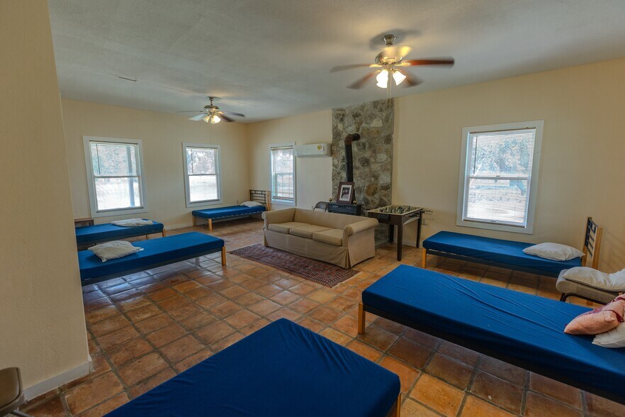 More Photos Of 7802 Ranch Road 1051, Uvalde Land For Sale