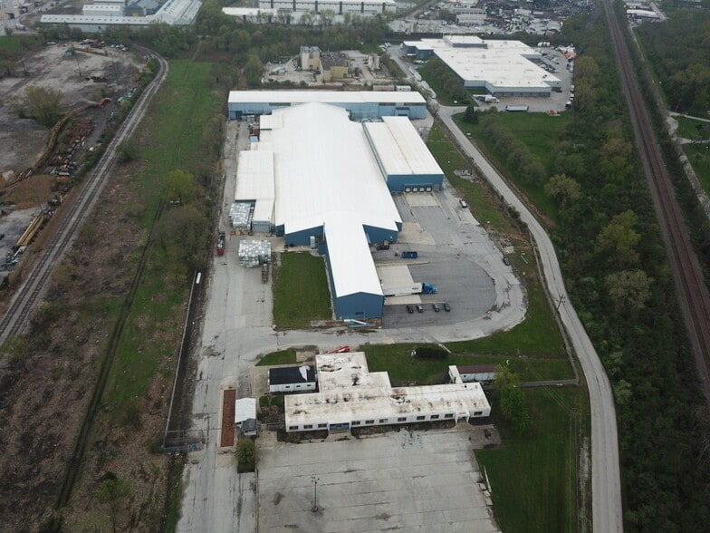 Primary Photo Of 300 E Joe Orr Rd, Chicago Heights Manufacturing For Lease