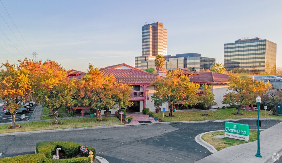 Primary Photo Of 675 E Campbell Ave, Campbell Hotel For Sale