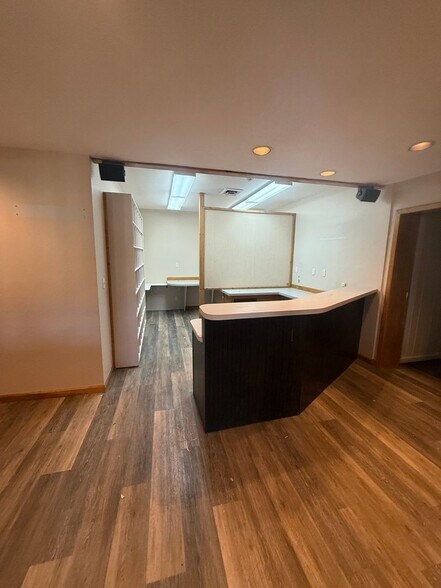 More Photos Of 440 S Lincoln Ave, Steamboat Springs Office For Lease