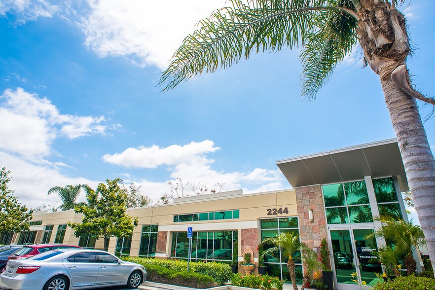 More Photos Of 2244 Faraday Ave, Carlsbad Coworking Space