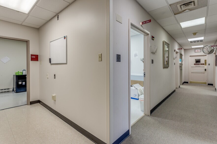 More Photos Of 20 S Stewart St, Winchester Medical For Sale