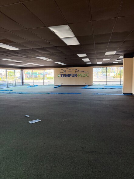 More Photos Of 180 Imperial Hwy, Fullerton Freestanding For Lease