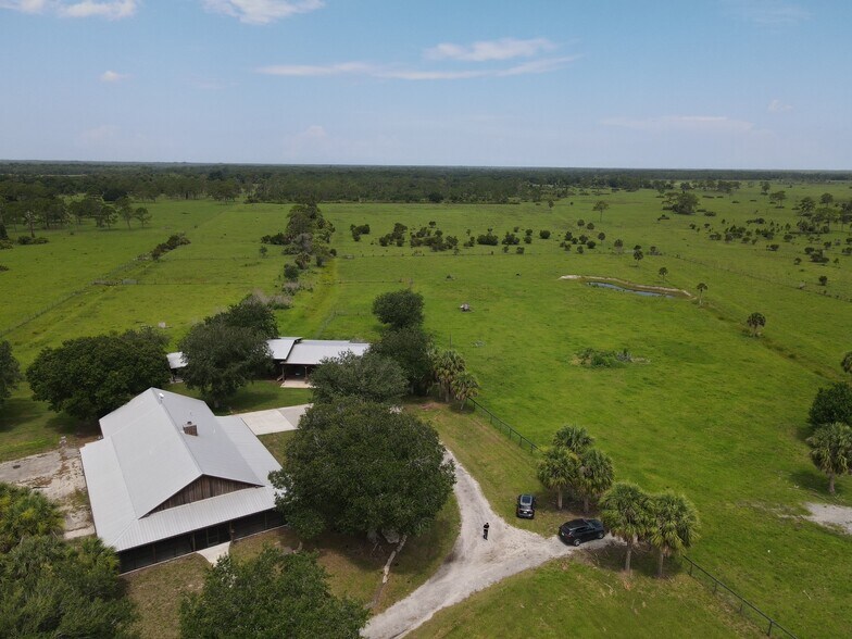 More Photos Of 6935 NE 48th St, Okeechobee Land For Sale