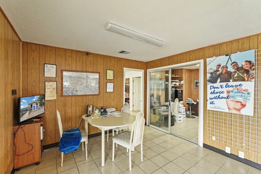 More Photos Of 1400 Old Levee rd, Walnut Grove Land For Sale