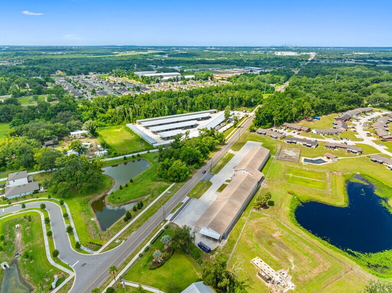 More Photos Of 9610 Harney Rd, Thonotosassa Warehouse For Sale