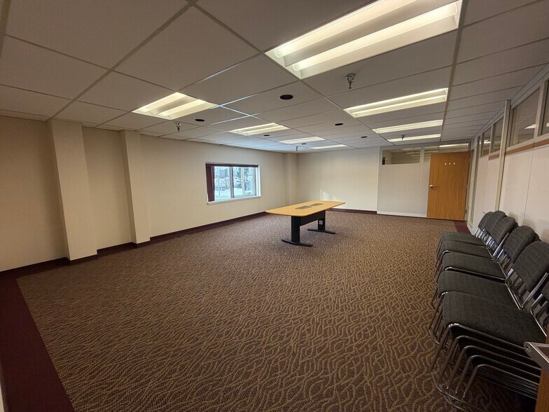 More Photos Of 1301 Huffman Rd, Anchorage Medical For Lease
