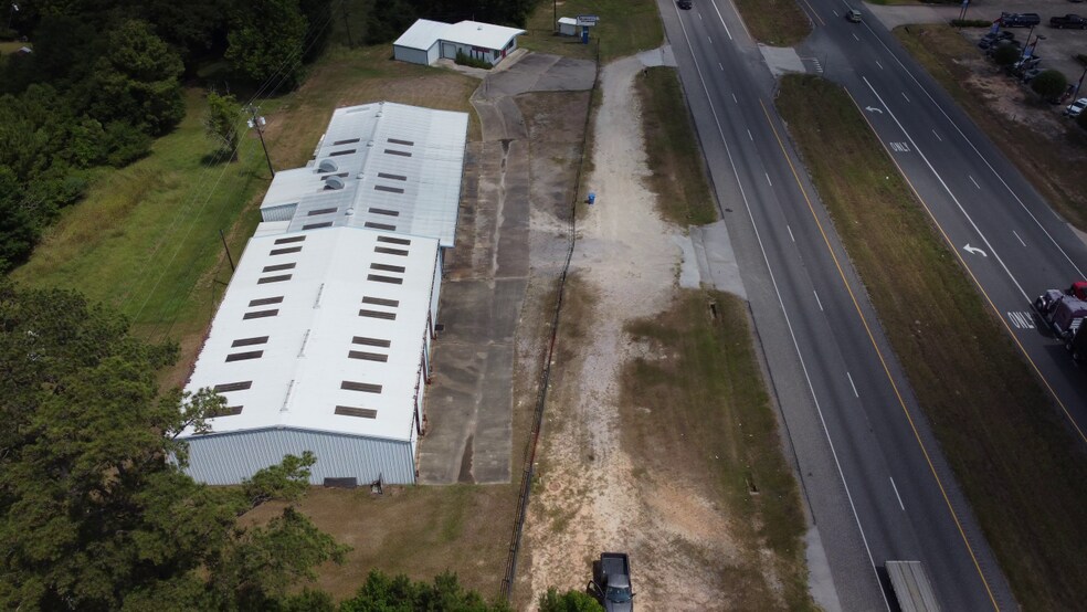 More Photos Of 3014 US Hwy 59 South, Livingston Manufacturing For Sale