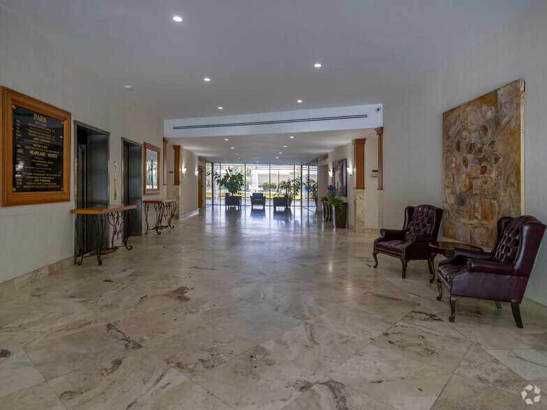 More Photos Of 8130 Baymeadows Way W, Jacksonville Office For Lease