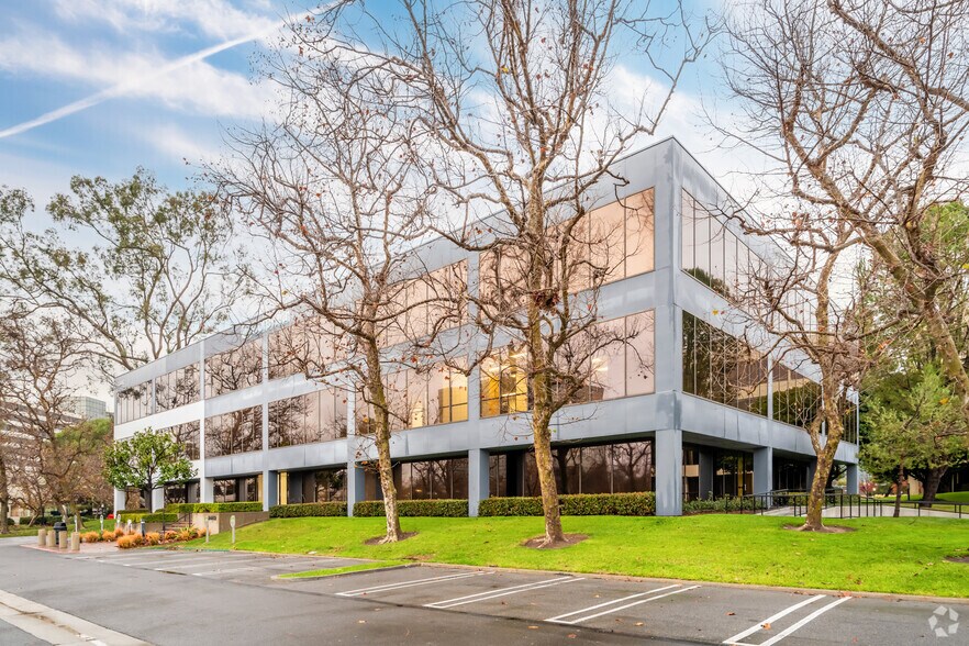 Primary Photo Of 4440 Von Karman Ave, Newport Beach Office For Sale