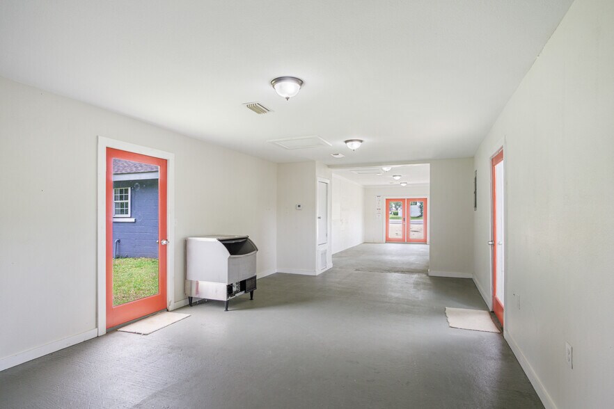 More Photos Of 14670 US Highway 98, Foley Office For Sale