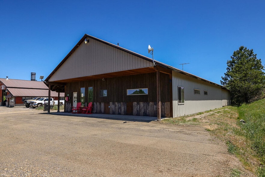 More Photos Of 105 E Jacob St, Mccall Service For Sale