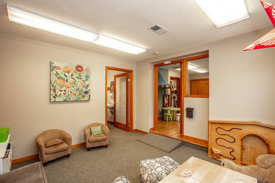 More Photos Of 724 Pine St, Sandpoint Office Residential For Sale