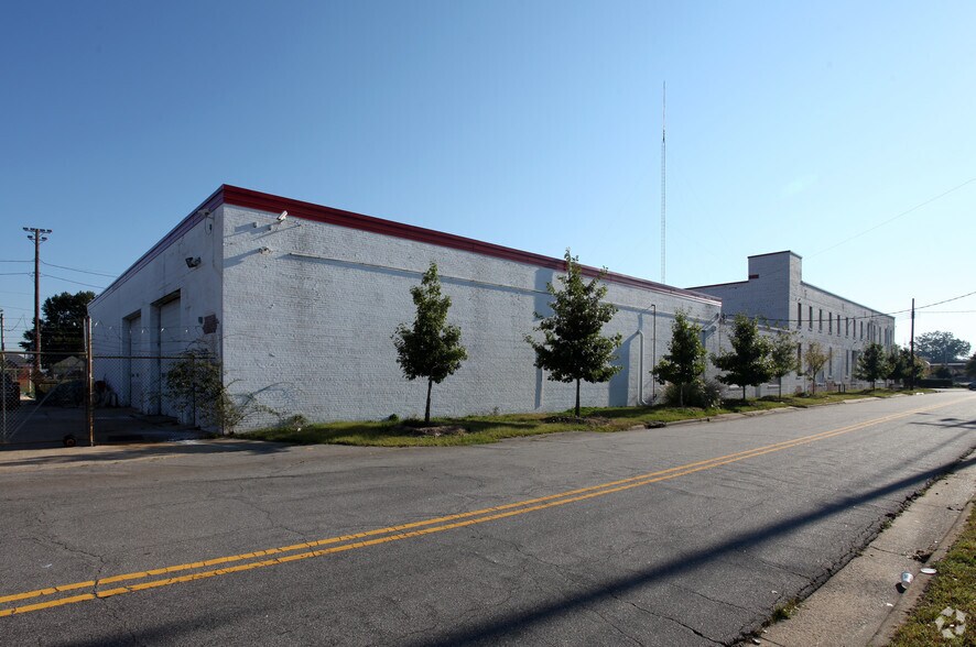 More Photos Of 442 S Church St, Rocky Mount Flex For Sale