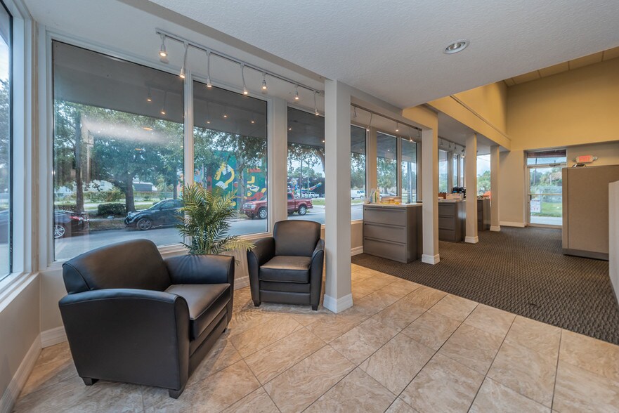 More Photos Of 1663 1st Ave S, Saint Petersburg Office Residential For Lease