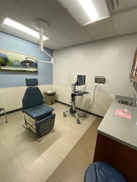 More Photos Of 5175 Morse Rd, Columbus Medical For Lease