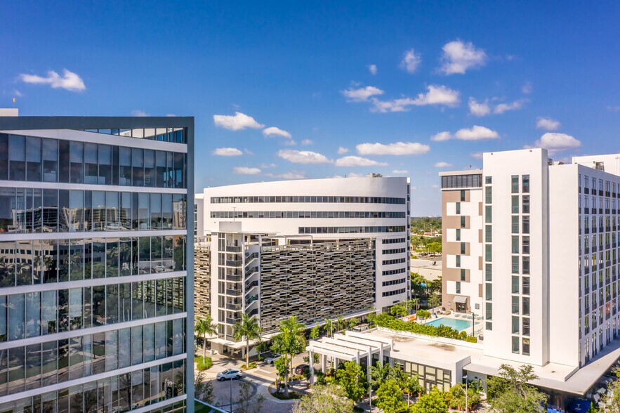 More Photos Of 2980 NE 207th St, Aventura Coworking Space