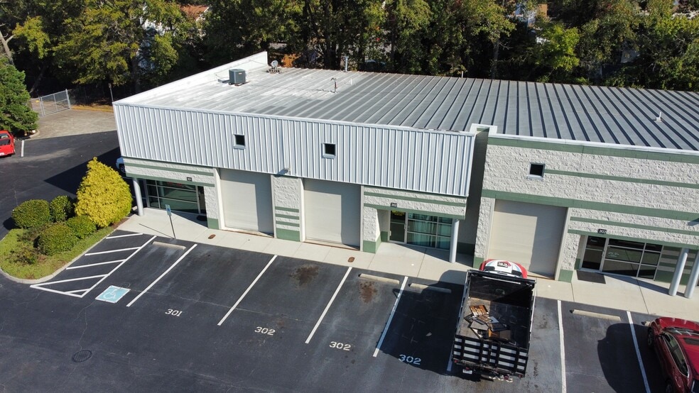 More Photos Of 1612 Centerville Tpke, Virginia Beach Flex For Lease