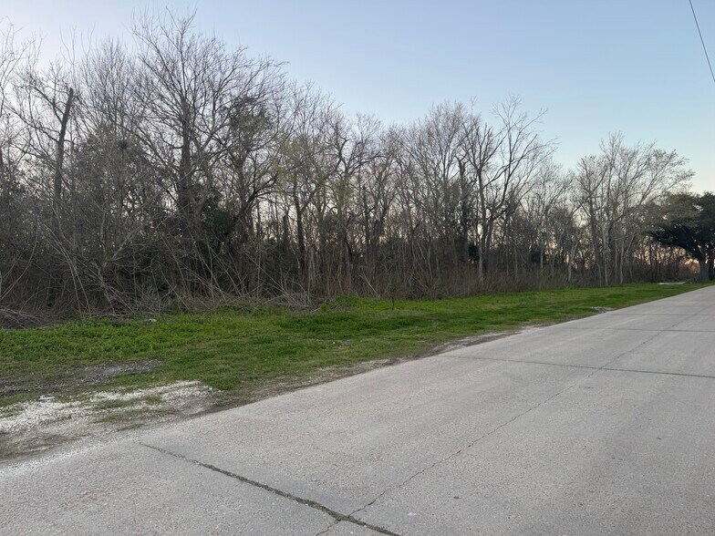 More Photos Of Lot 10 Reunion, Violet Land For Sale