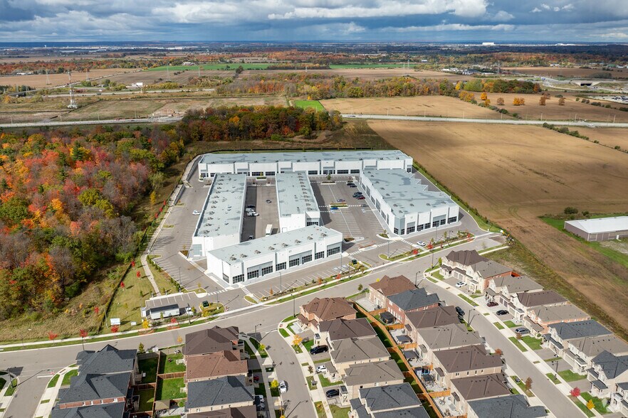 More Photos Of 89 Loyalist Trl, Oakville Warehouse For Lease