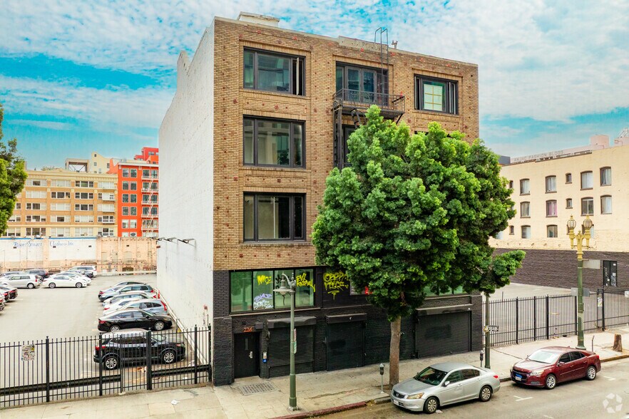 Primary Photo Of 734 S Main St, Los Angeles Loft Creative Space For Sale