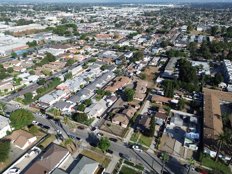 More Photos Of 3161 Euclid Ave, Lynwood Apartments For Sale