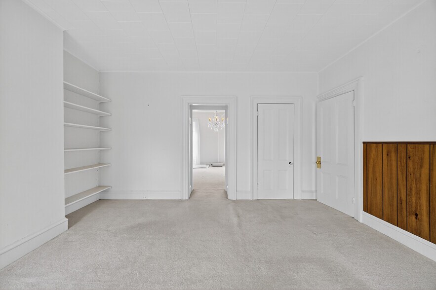 More Photos Of 59 Montgomery St, Poughkeepsie Funeral Home For Sale