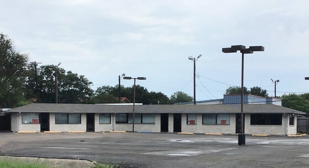 Primary Photo Of 3400 S Padre Island Dr, Corpus Christi Flex For Lease