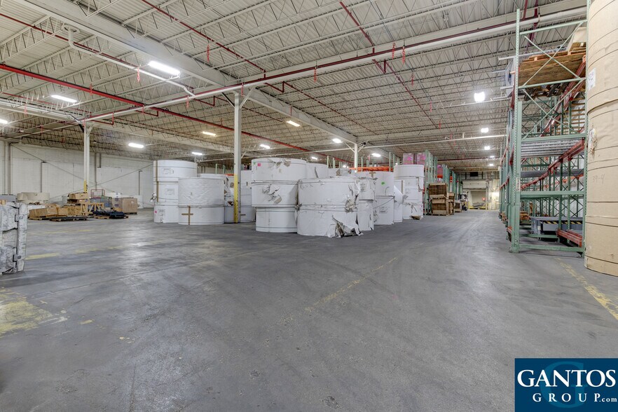 More Photos Of 1957 Beverly Ave SW, Grand Rapids Industrial For Sale