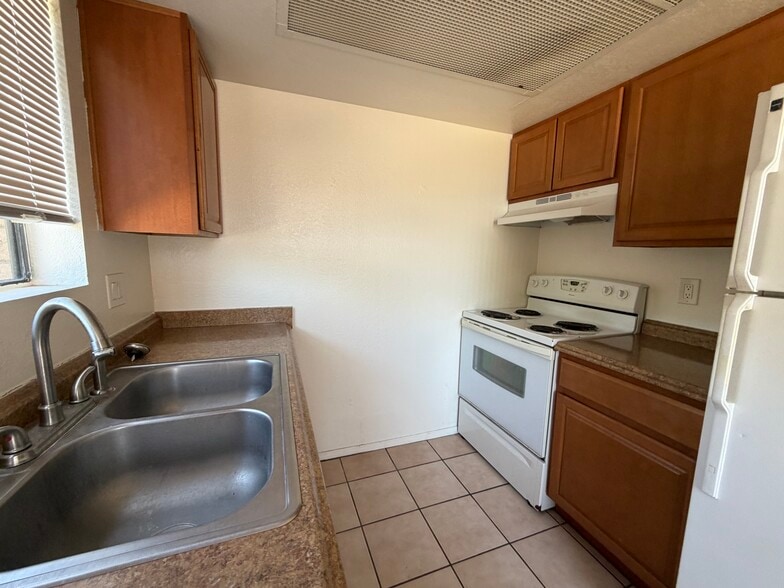 More Photos Of 4211-4219 E Lee St, Tucson Apartments For Sale