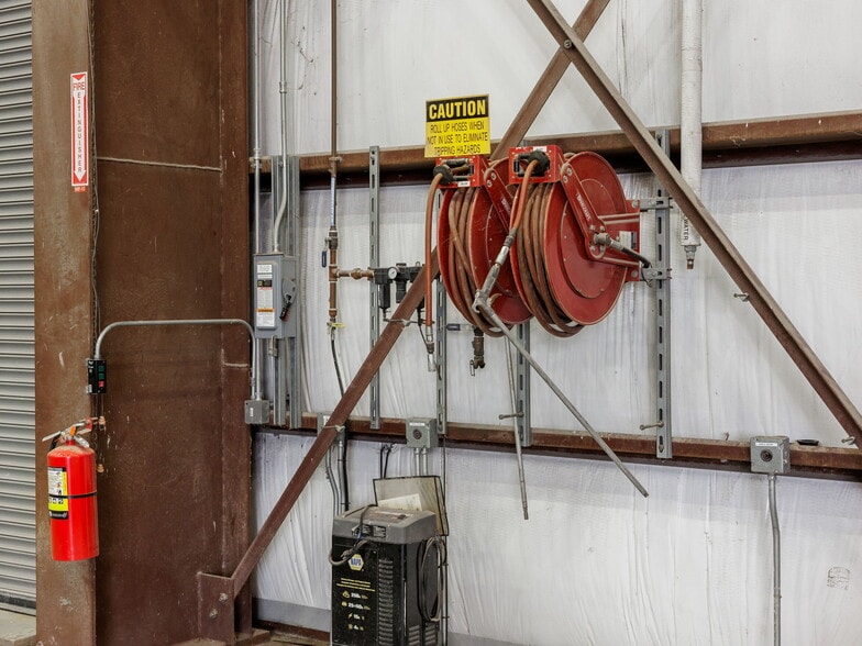 More Photos Of 7207 W FM 696, Elgin Industrial For Sale