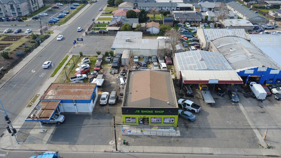 More Photos Of 715 Lander Ave, Turlock Freestanding For Lease