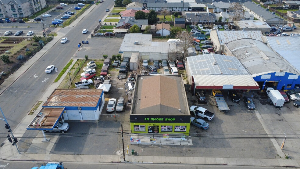 More Photos Of 715 Lander Ave, Turlock Freestanding For Sale